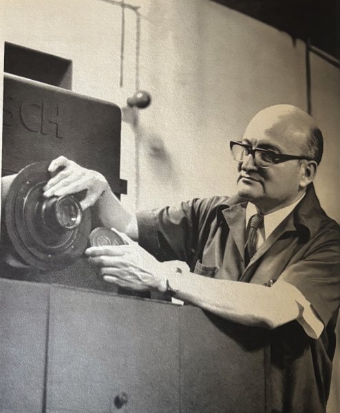 Enrique De León Cabrera